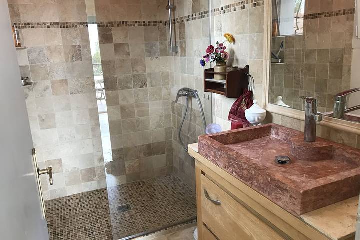 Villa für 2 Personen, mit Terrasse und Garten an der Côte d'Azur - 2