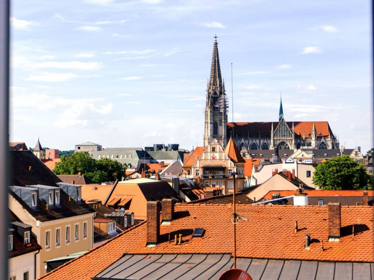 Apartamento entero, Wohnung über den Dächern Regensburgs in Ratisbona, Baviera Oriental