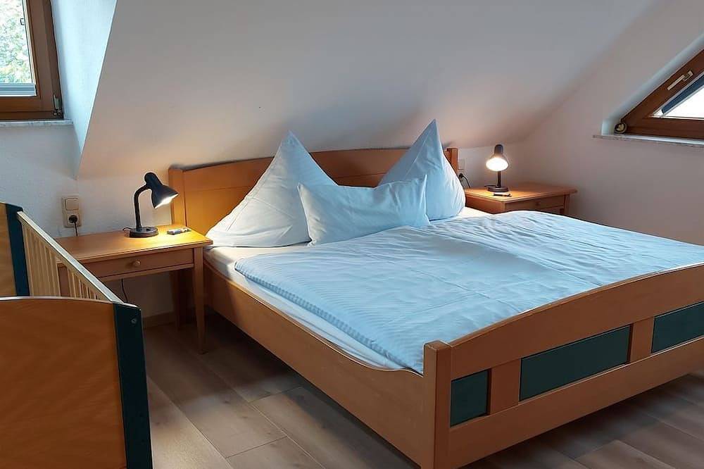 Ganze Wohnung, Ferienwohnung Pferdskopf - Ferienwohnungen Lahmenhof in Poppenhausen, Rhön-Hessen