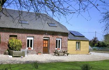 Gîte pour 5 personnes, avec jardin à Les Loges