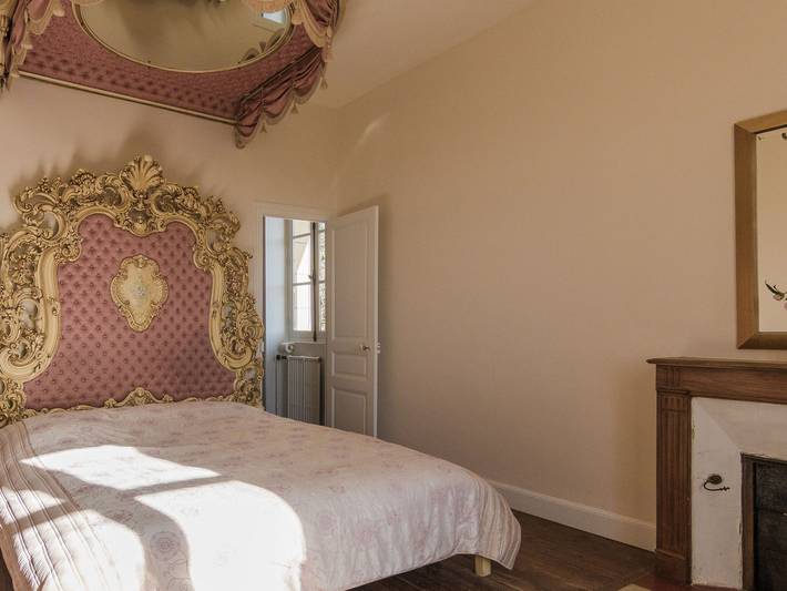 Villa pour 8 personnes, avec jardin ainsi que piscine et terrasse, animaux acceptés en Dordogne - 4