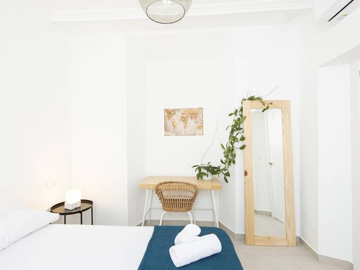 Apartamento vacacional entero, Moderno apartamento de 3 habitaciones en el centro in Málaga Centro, Málaga