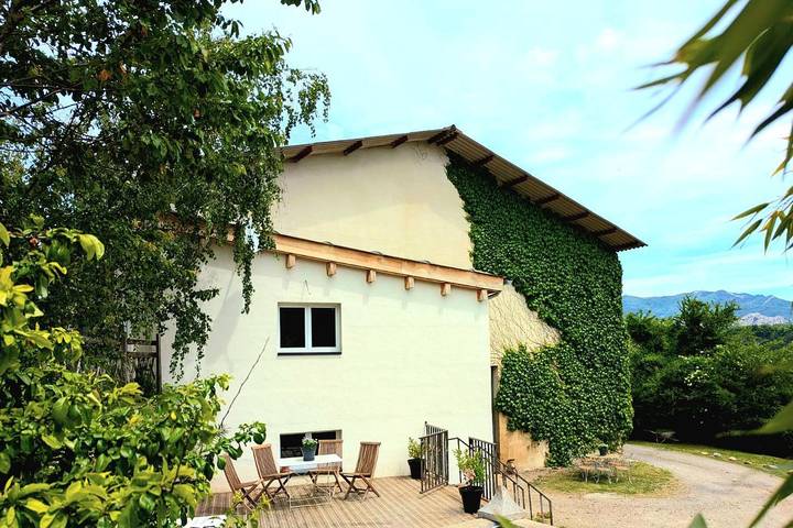Gîte pour 2 personnes, avec jardin à Aspres-sur-Buëch