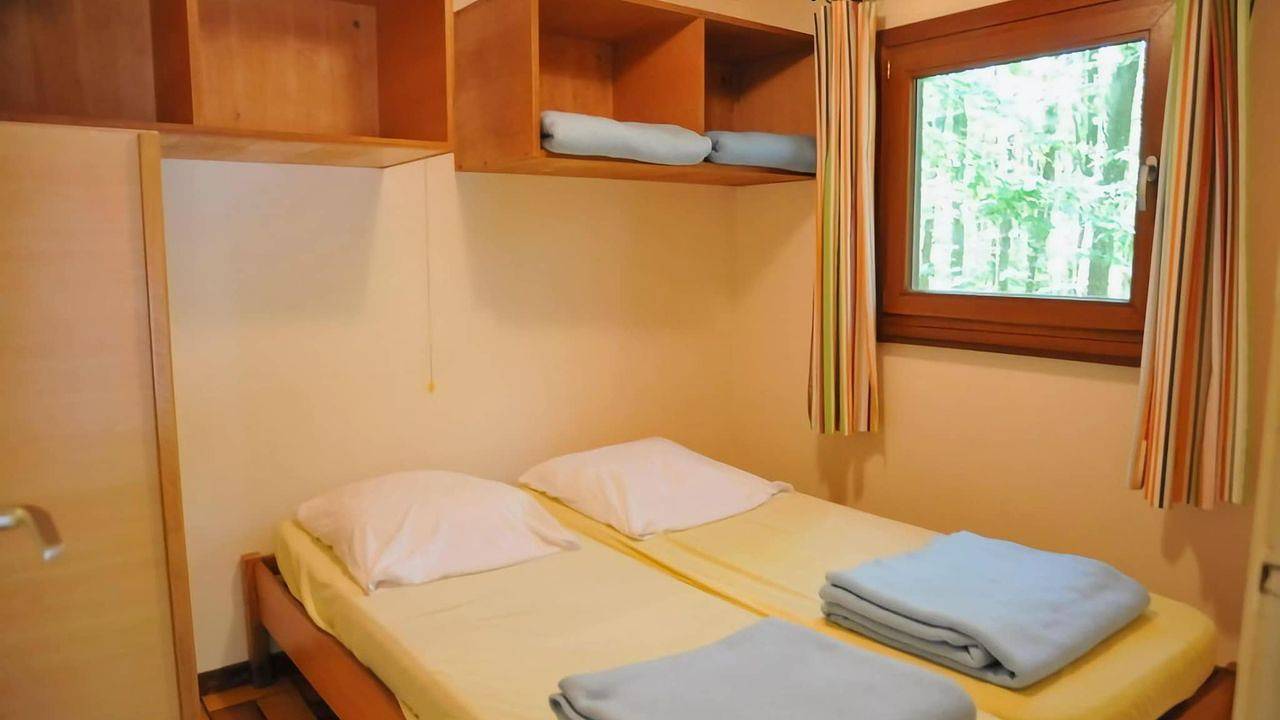 Ferienhaus für 6 Personen (35 m²) in Oignies-En-Thiérache in Viroinval, Parc Naturel Viroin Hermeton