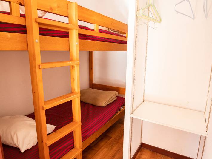 Apartamento entero, Apartamento con mascotas Ok - 6 pers., vista montaña in Valfréjus, Modane