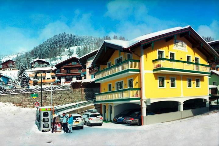 Ferienwohnung für 6 Personen, mit Balkon und Terrasse sowie Sauna