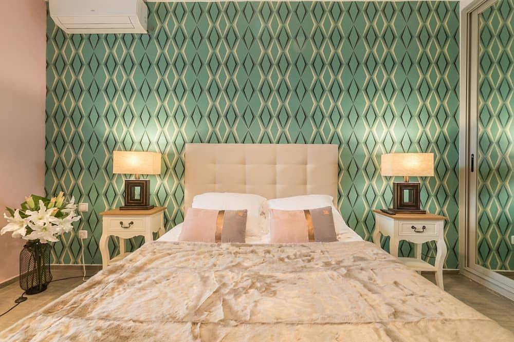 Entire apartment, Santa Ana Boutique Iii apartment in Madrid in Centro (Madrid), Madrid