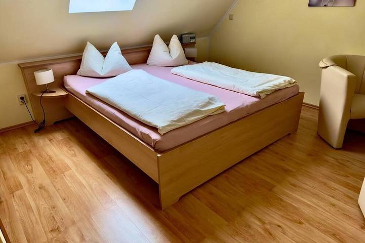 Ferienwohnung für 2 Personen, mit Garten in Priepert