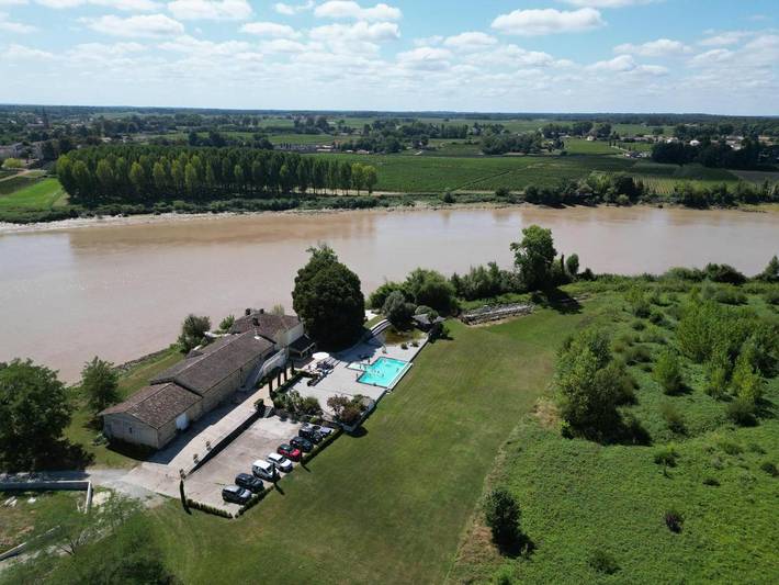 Location de vacances pour 15 personnes, avec piscine et vue ainsi que vue sur le lac et jardin à Tabanac - 4