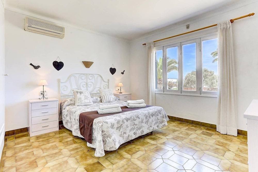 Villa Delfin by Villa Plus in Cala d'Or, Santanyí