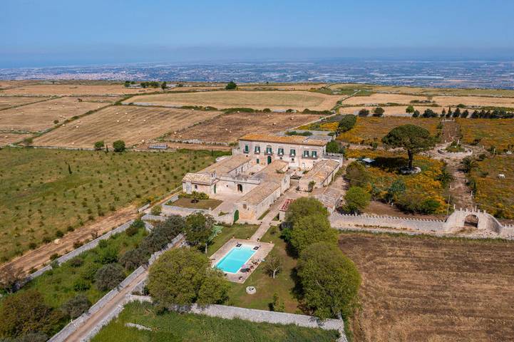 Villa con piscina per 6 persone, con terrazza e panorama a Ragusa