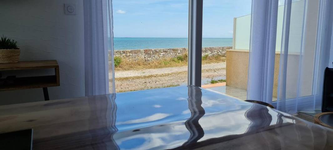 Location de vacances pour 4 personnes, avec terrasse et vue à Saint-Marcouf - 2