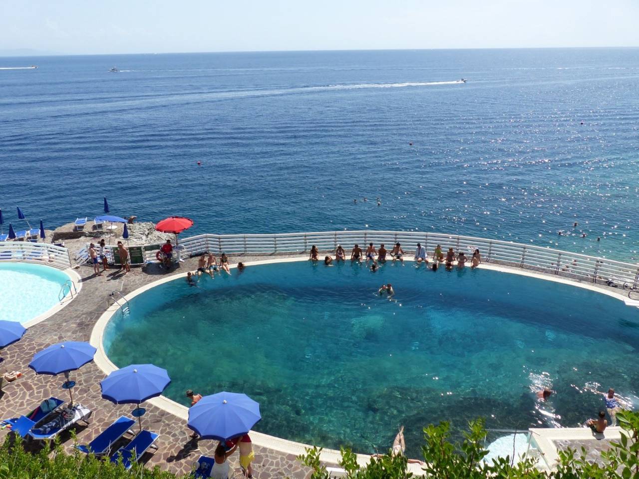 Ganze Ferienwohnung, Ferienwohnung für 4 Personen mit Terrasse in Capo d'Arco, Elba