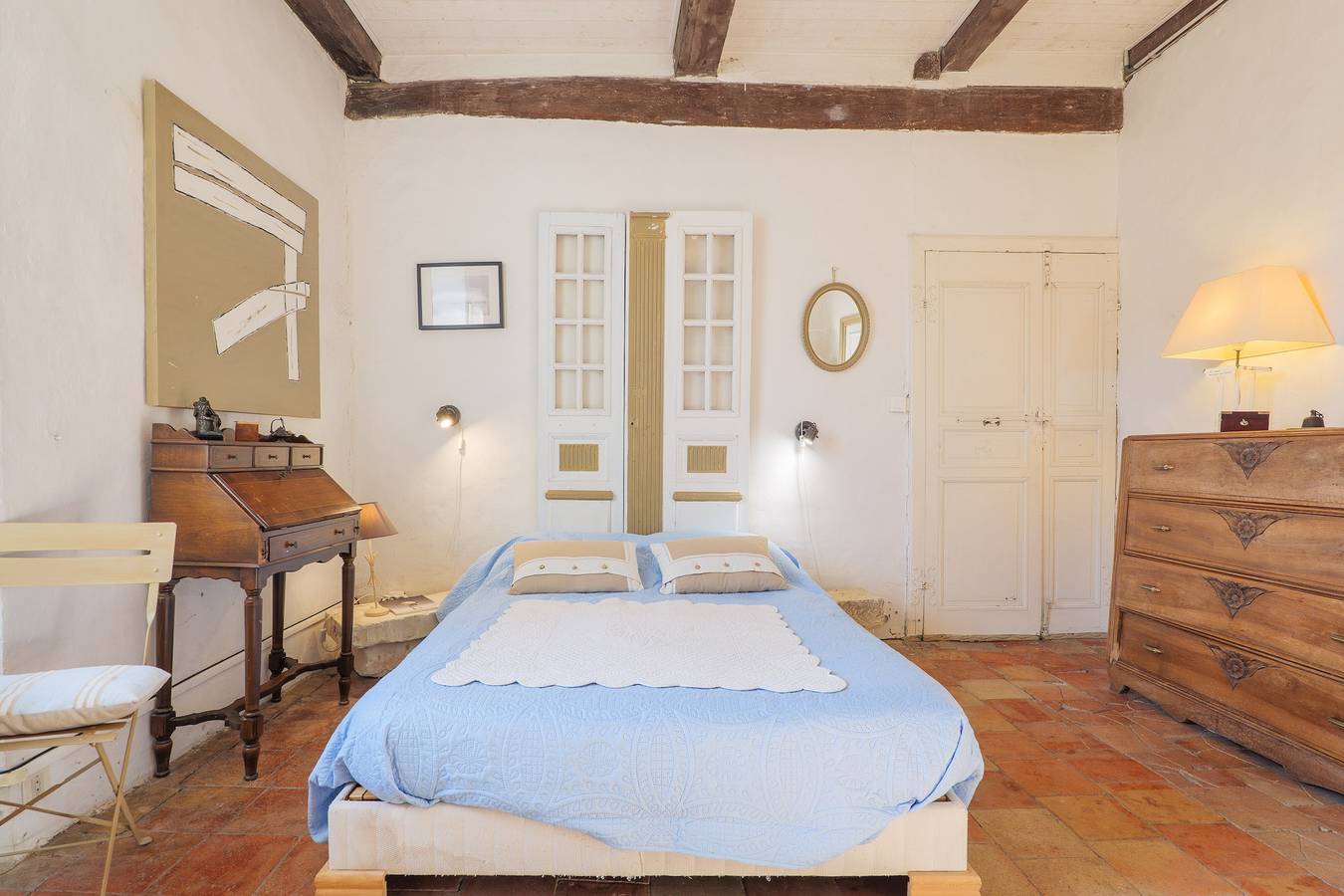 Chambre Bleu Guest Room with Shared Garden and Wi-Fi in Lagorce, Ardèche