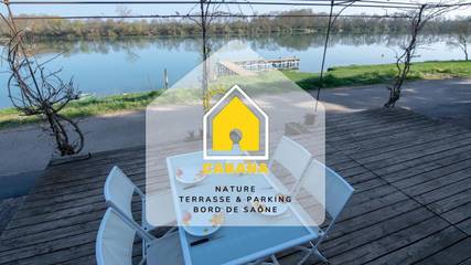 Gîte pour 3 personnes, avec vue et terrasse dans Saint-Martin-Belle-Roche