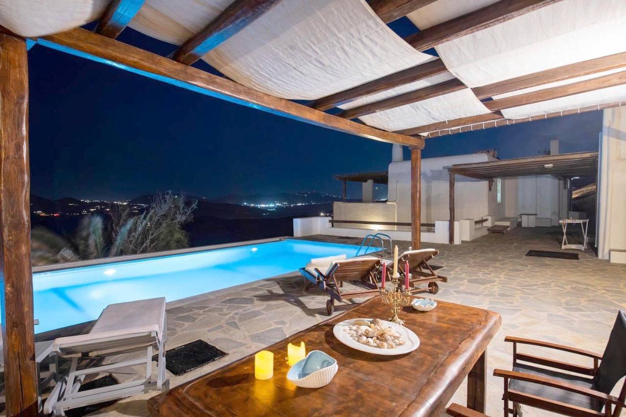 Siourdas Mykonos Villas in Mykonos