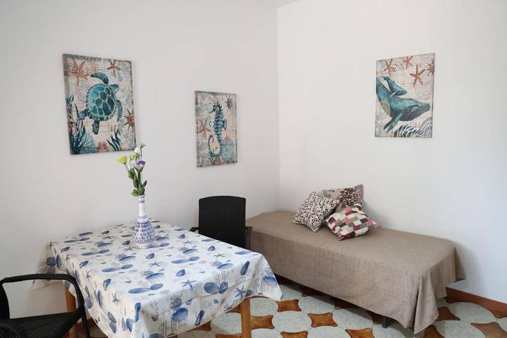 Maison d’hôte pour 3 personnes, avec vue à San Vito Lo Capo - 2