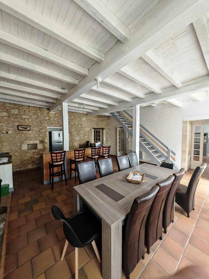 Location de vacances pour 10 personnes, avec vue et jardin à Cézac - 3