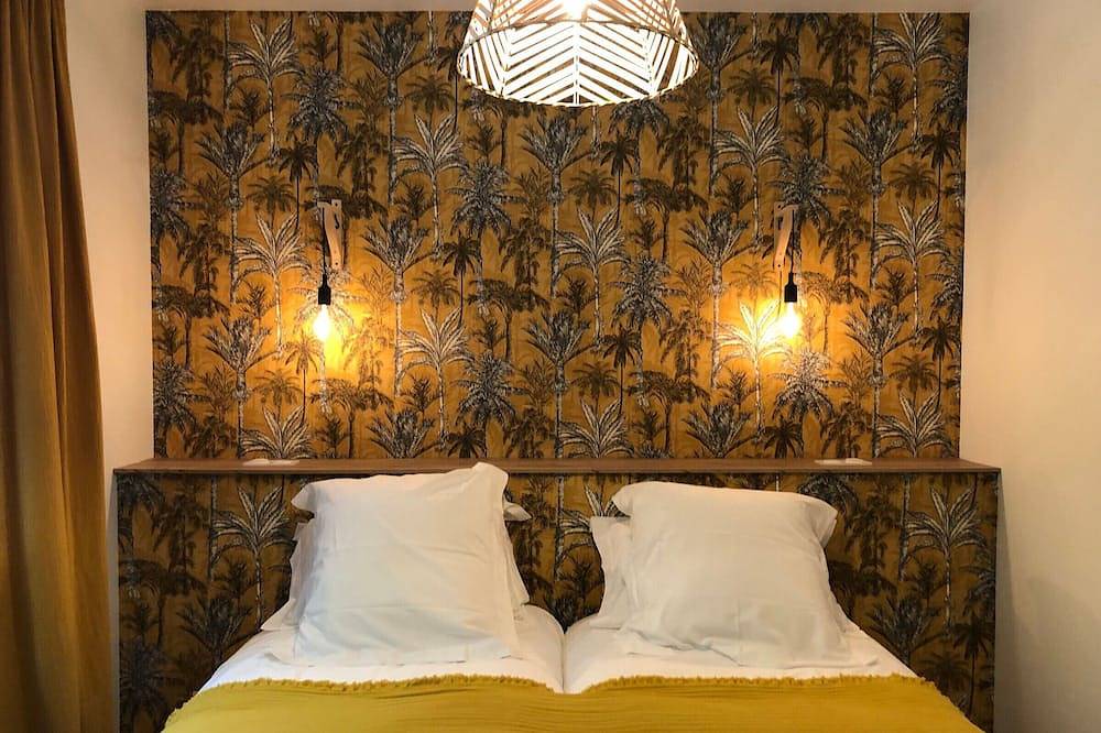 Chaleureux gîte rénové avec 3 chambres et cheminée près du Mans, idéal pour famille et amis in Le Mans, Sarthe