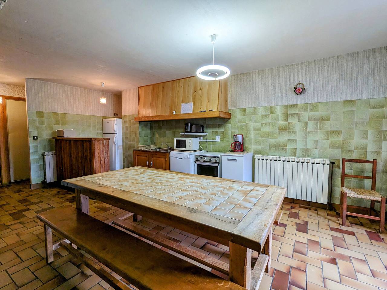 Charming Cottage near La Chaise-Dieu: Tranquil Retreat, Spacious Grounds, and Cozy Interiors in Saint-Didier-sur-Doulon, Livradois-Forez Regional Nature Park