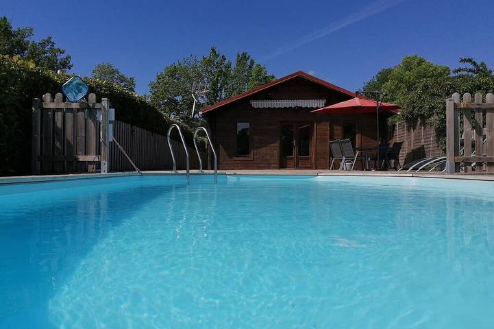 Maison de campagne pour 4 personnes, avec terrasse et jardin à Vaunac
