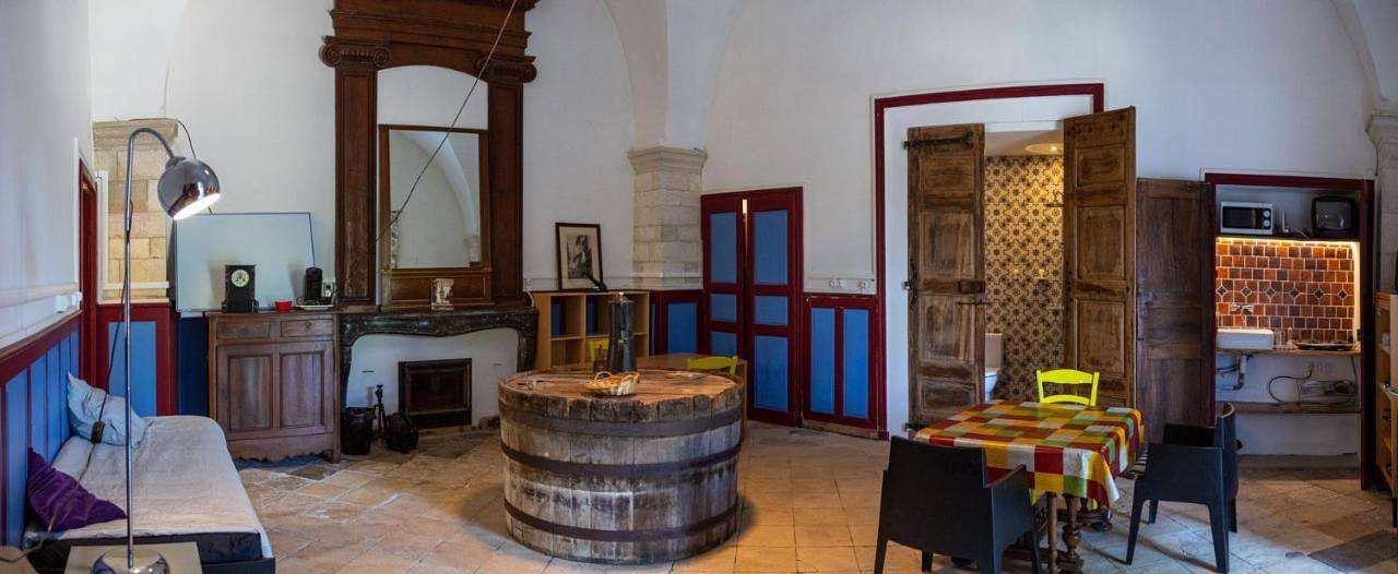 Chambre d’hôte pour 4 personnes avec piscine in Viviers, Privas (arrondissement)