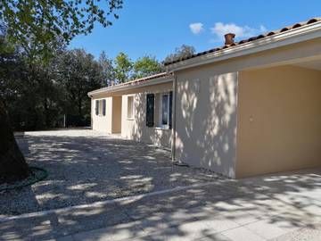 Location de vacances pour 6 personnes, avec jardin et vue dans Plage De L Arneche Meschers Sur Gironde
