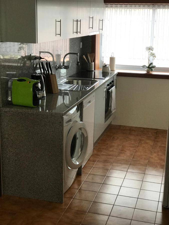 Location de vacances pour 4 personnes, avec vue et terrasse dans Vila Chã