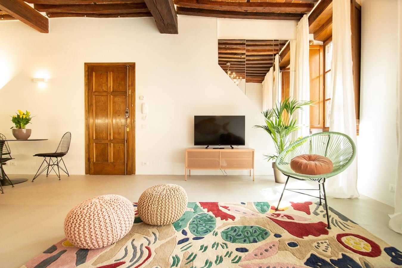 Ganze Wohnung, La Corticella Luxury Apartment with Terrace in Lucca, Lucca Provinz