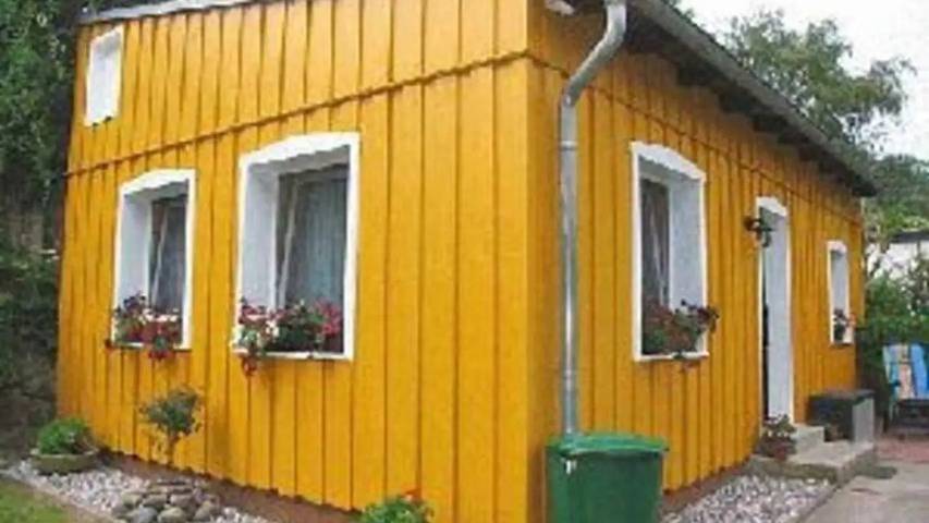 Strandhaus für 3 Personen, mit Terrasse in Ahrenshoop