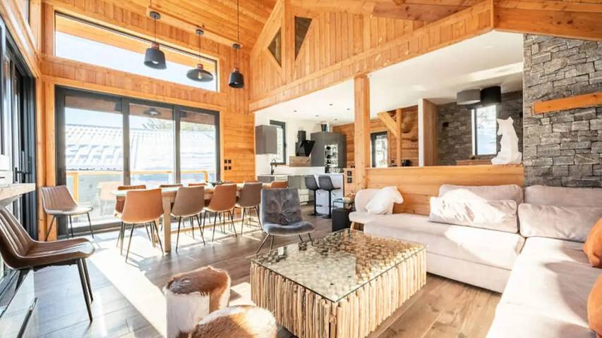 Location de vacances pour 17 personnes, avec balcon à Pra-Loup