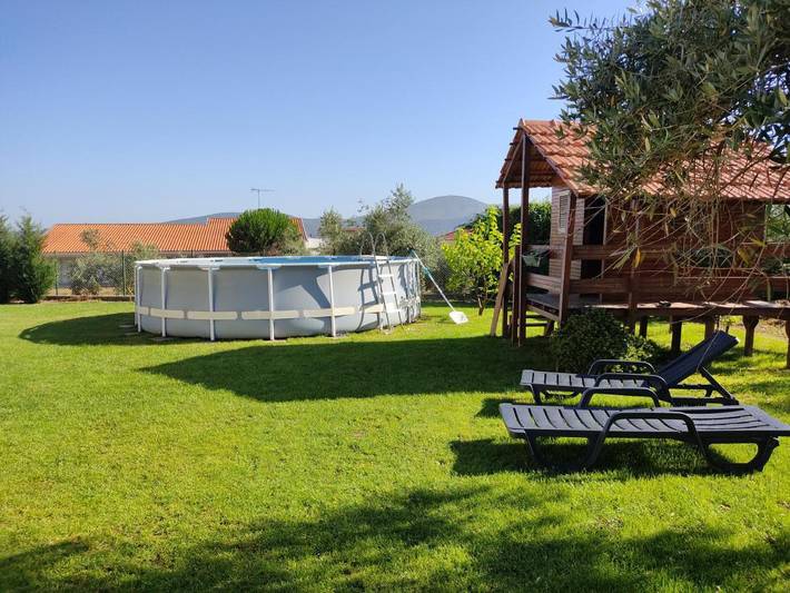 Gîte pour 4 personnes, avec jardin et vue ainsi que terrasse et piscine, animaux acceptés à Arouca - 3