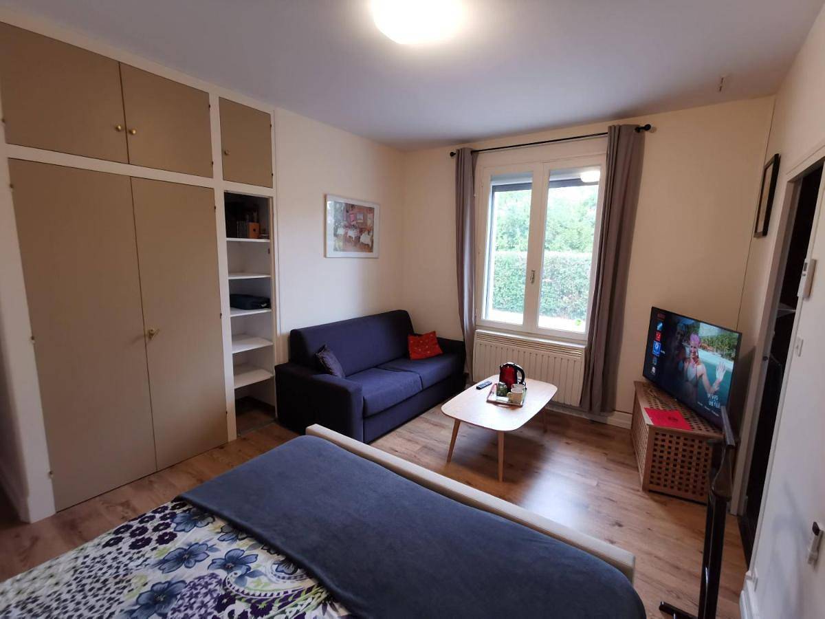 Belle chambre d'hôtes avec petit déjeuner chez Phil et Isa in Nérac, Région de Nérac