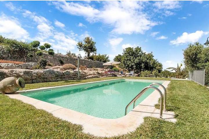 Agriturismo per 4 persone, con giardino in Ragusa
