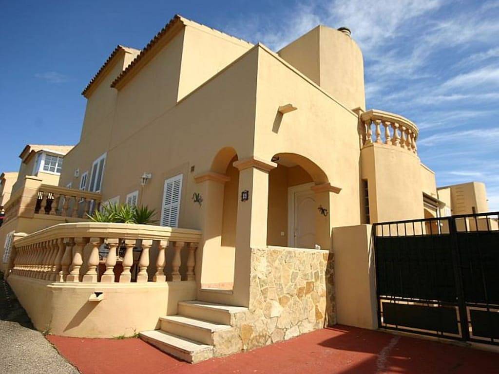 Holiday home with 3 bedrooms in Cala Anguila, Manacor