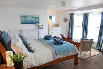 Holiday Home for 10 People in Falmouth (Cornwall), Cornwall, Photo 1