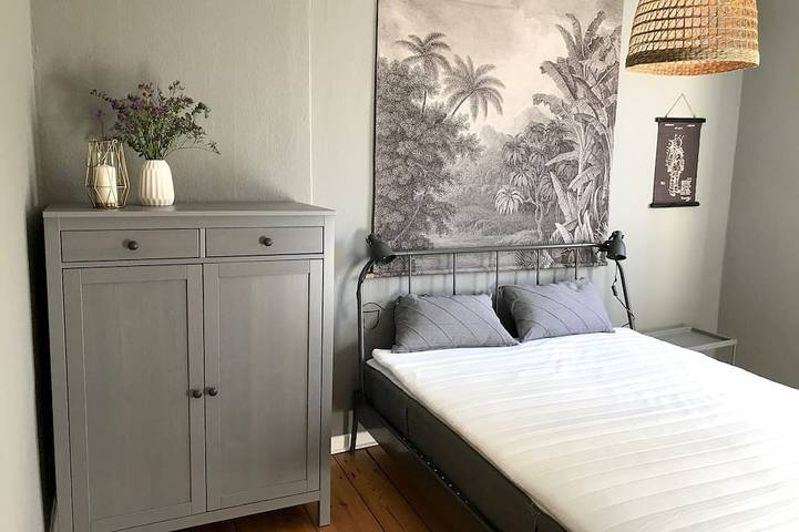 Ferienwohnung für 6 Personen, mit Balkon und Garten in Altona Hamburg - 2