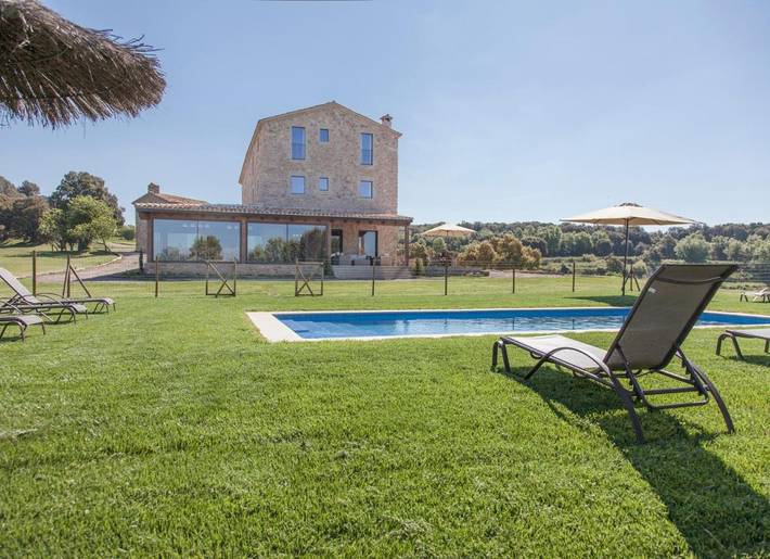 Casa rural para 18 personas, con Balcón y Terraza además de Jardín y Piscina en Berguedà - 4