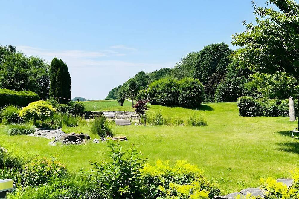 Ganze Wohnung, Apartment 'Haus Birkenösch' mit privater Terrasse, Gemeinschaftsgarten und Wlan in Pfullendorf, Region Bodensee-Oberschwaben