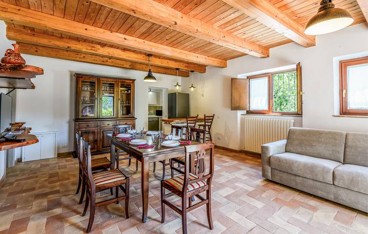 Ferienhaus für 6 Personen, mit Terrasse und Pool sowie Garten, mit Haustier in Marche - 4