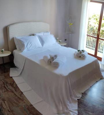 Cottage pour 2 personnes, avec balcon à Fondi