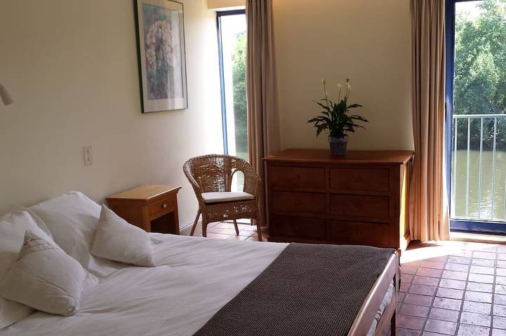 Location de vacances pour 6 personnes, avec terrasse et jardin, animaux acceptés à La Roque-Gageac - 2