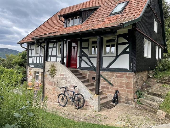 Ferienhaus für 7 Personen, mit Balkon und Terrasse sowie Garten in Gersfeld