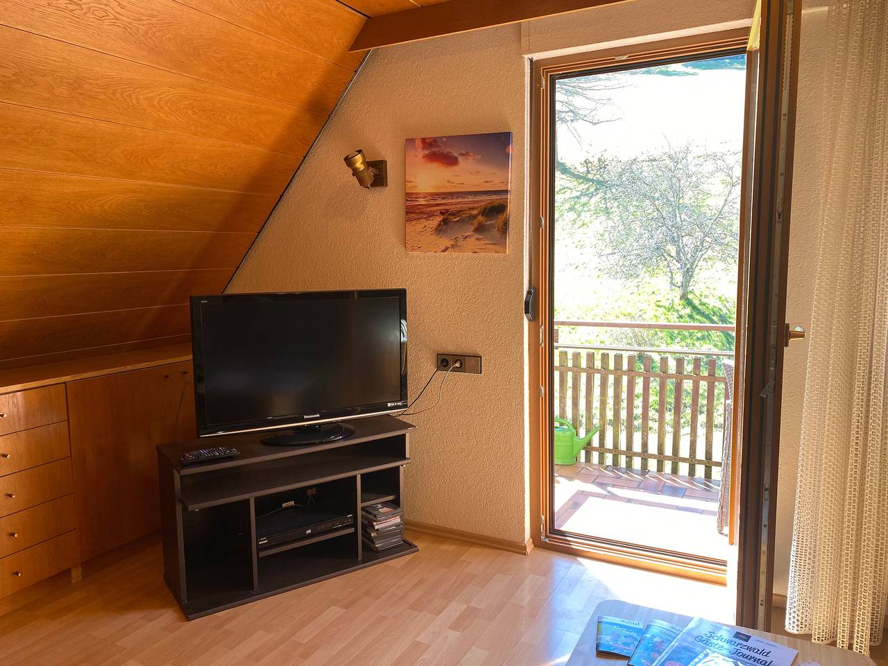 Ganze Wohnung, Apartment Abendsonne mit Bergblick, Gemeinschaftsgarten und Wlan in Bad Rippoldsau-Schapbach, Mittlerer Schwarzwald