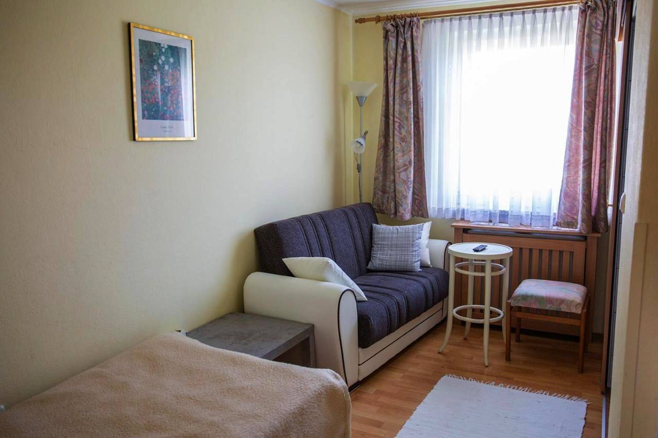 Ganze Wohnung, One-Bedroom Apartment with Balcony in Glanegg (Salzburg), Salzburg