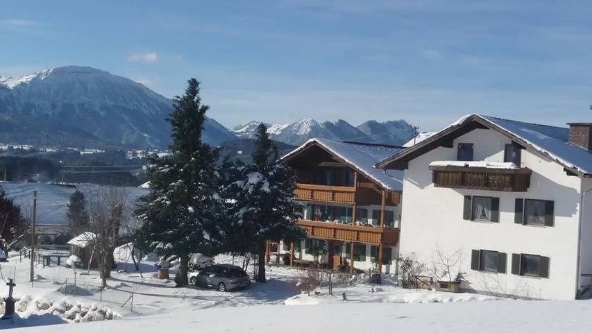 Bauernhof für 5 Personen, mit Garten und Balkon im Ostallgäu - 4