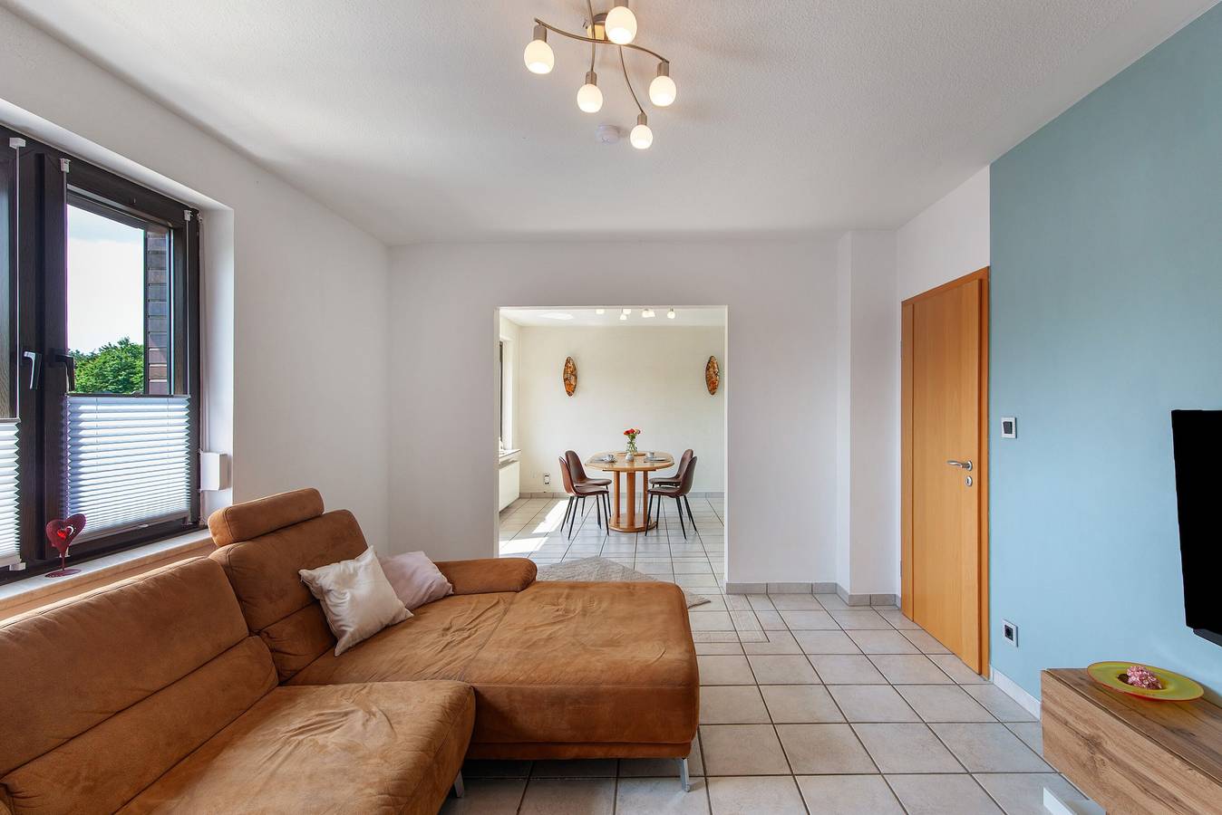 Ganze Wohnung, 'Ruhrpott Residenz - 3 Zimmer - 70qm' mit Balkon und Wlan in Oberhausen, Ruhrgebiet