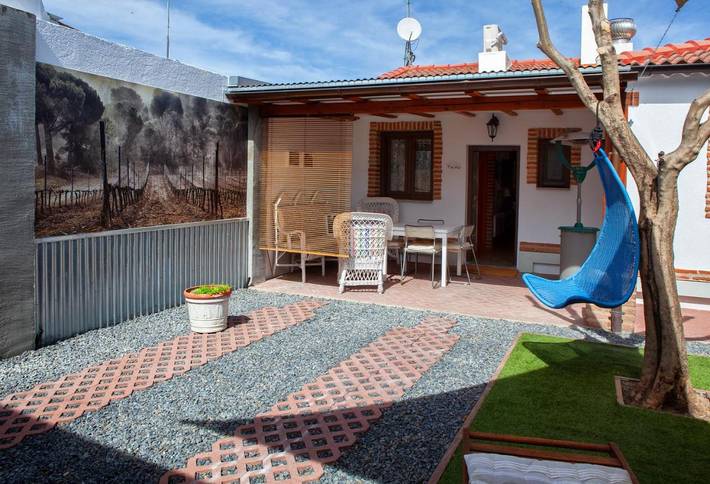 Apartamento para 4 personas, con Terraza y Jardín en Olmedo (Spain)