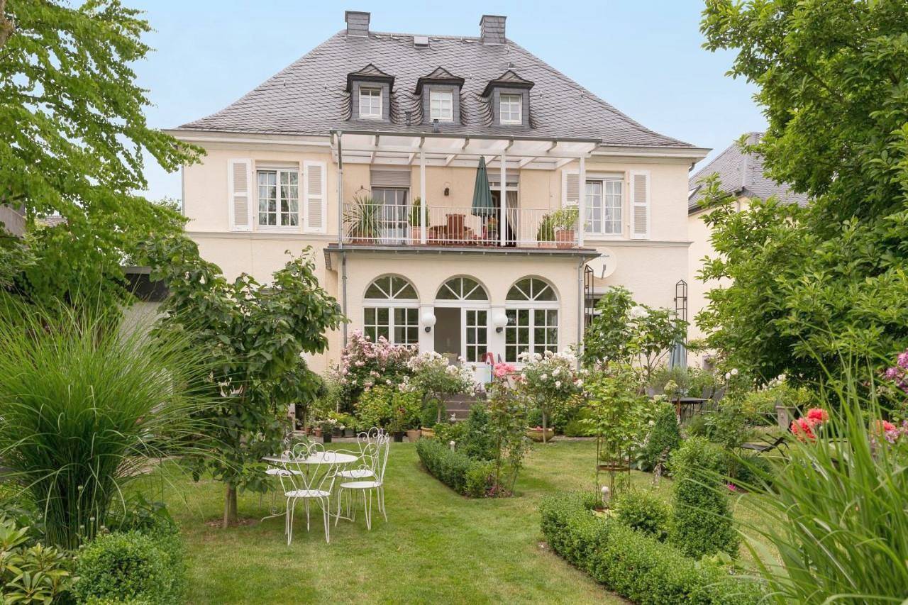 La Roseraie in Wittlich, Bernkastel-Kues en Omgeving