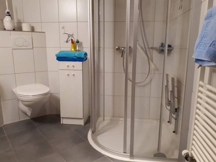 Ferienwohnung für 2 Personen, mit Balkon und Garten am Thunersee - 3